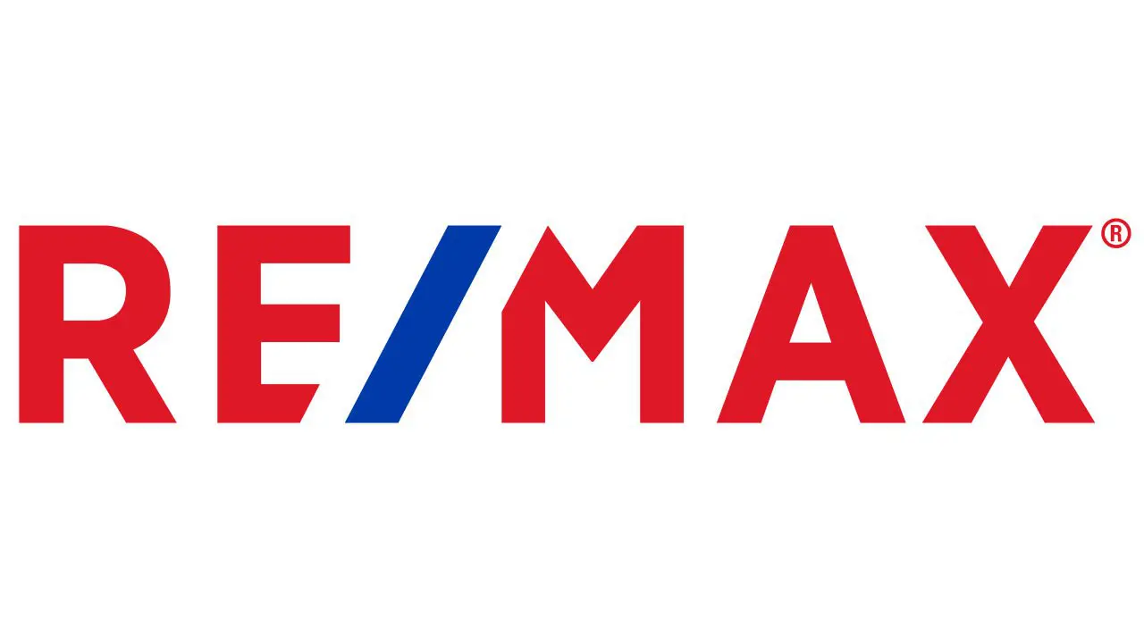 A red and blue logo for re / max